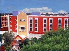 HOLIDAY INN